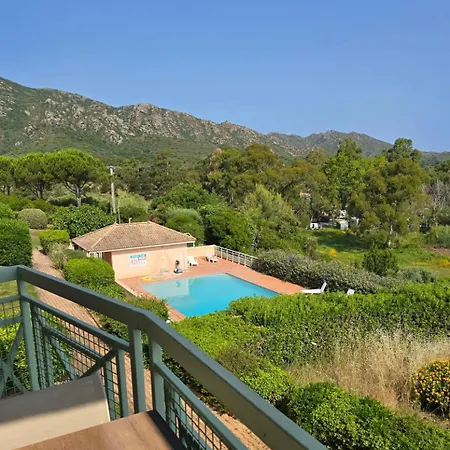 T2, Avec Vue Et Piscine Apartament