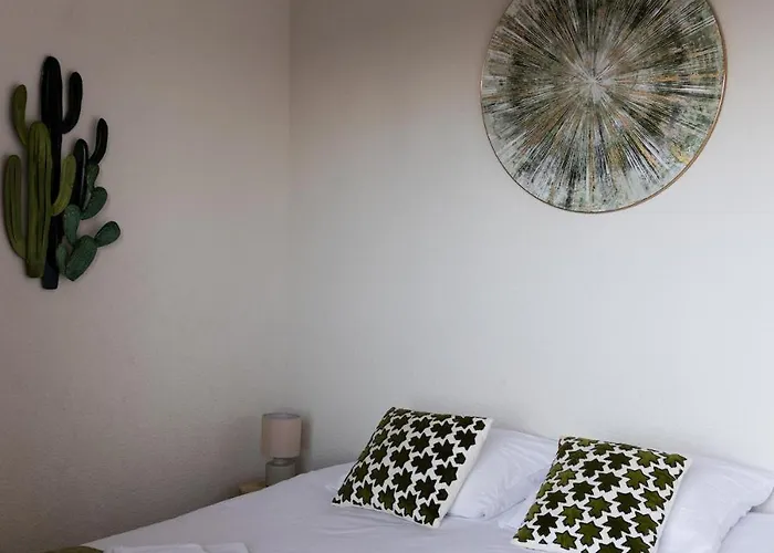 T2, Avec Vue Et Piscine * Saint-Florent (Corsica)