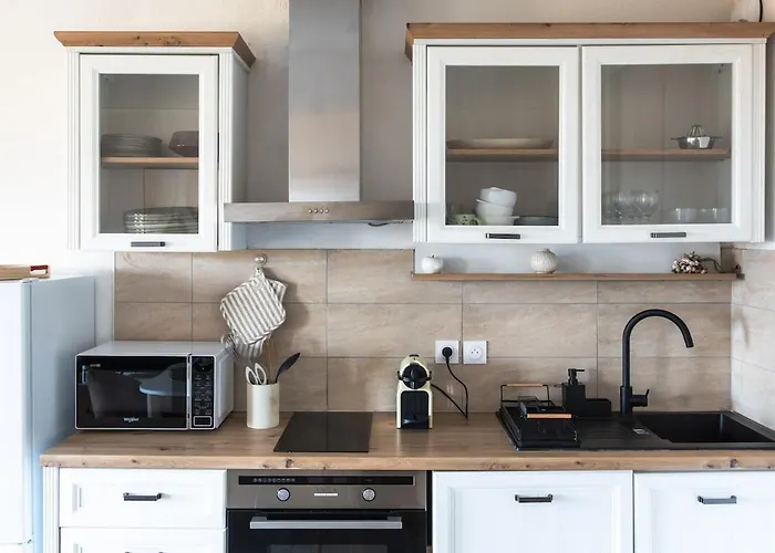 T2, Avec Vue Et Piscine